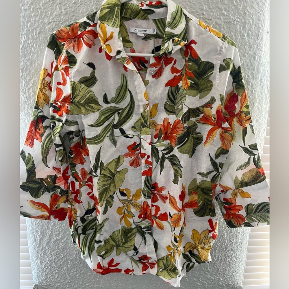 Chico's Women's Linen Orchid Button Down Collared Floral Shirt  Size 0.5 Us: 6